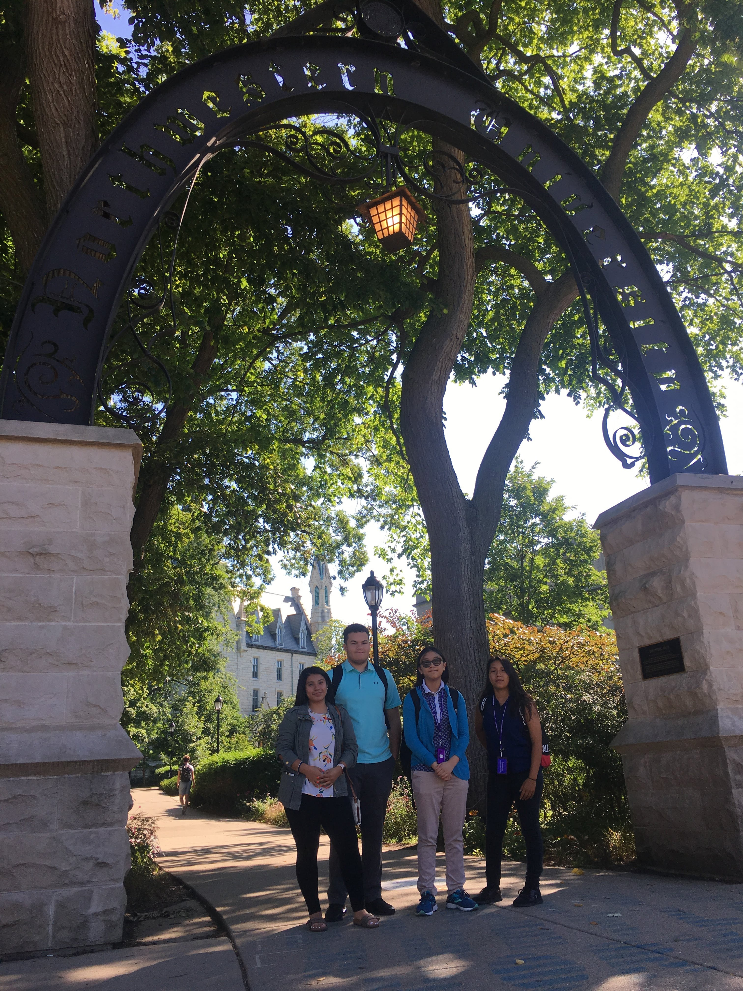 scihigh-students-tour-northwesterns-evanston-campus